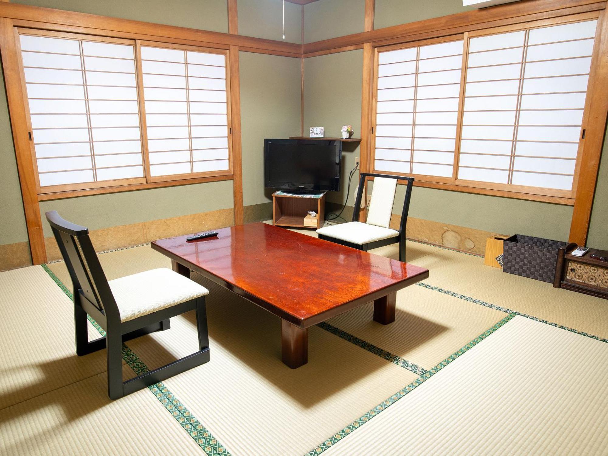 Takayanagi-Ryokan Takamatsu Eksteriør billede